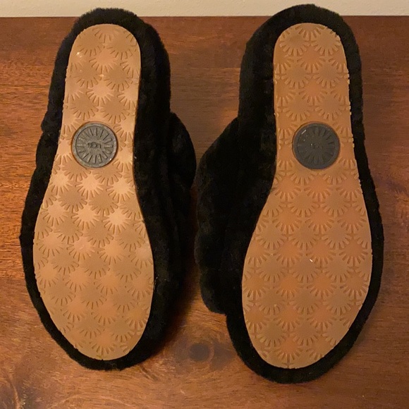 UGG Fluff Yeah Slide - Picture 4 of 8